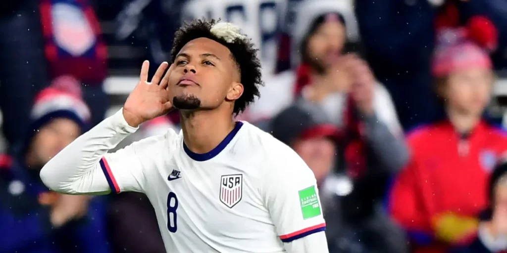 Mckennie representing the USMNT