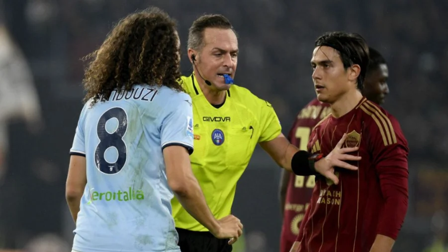 Lazio player against AS Roma