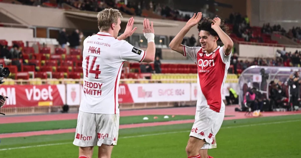 Monaco players celebrating their goal