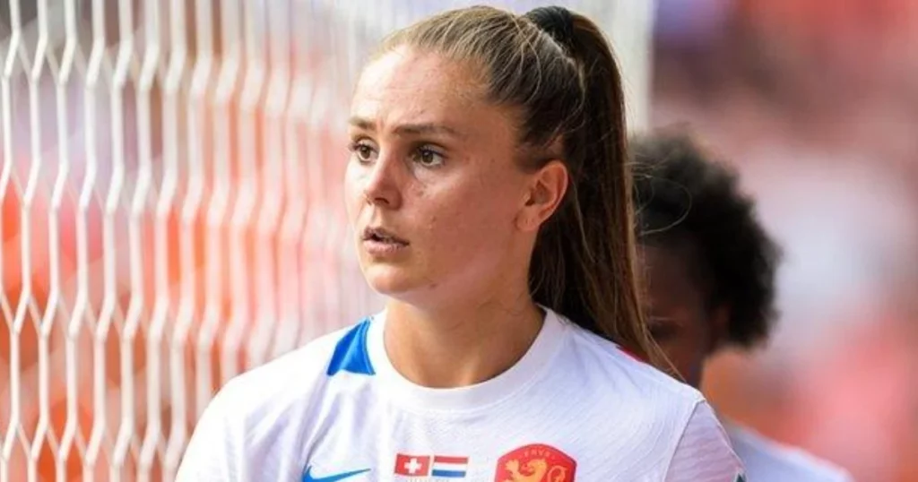 Liete Martens in action for the Netherlands