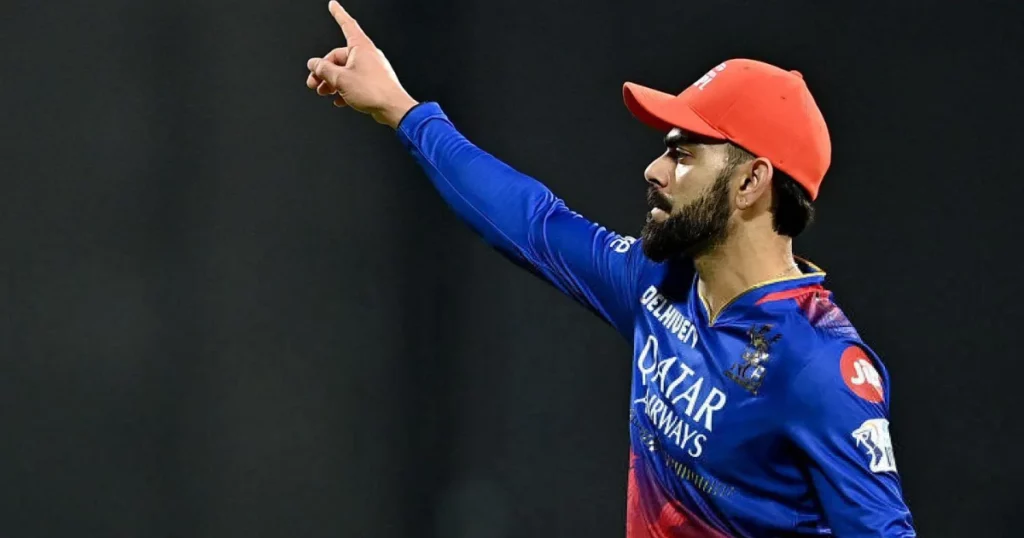 Virat Kohli celebrating after taking catch