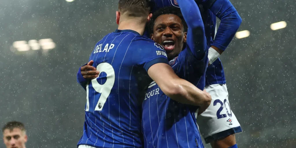 Jaden Philogene (Right side) was the best rated player in Manchester United vs Ipswich Town Player Ratings 