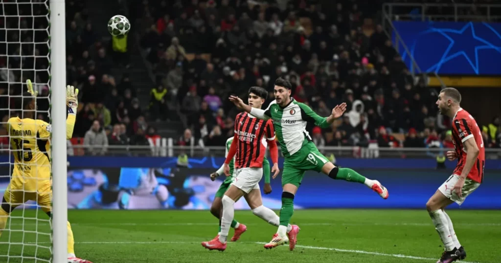 Feyenoord's Carranza scores to make it 1-1