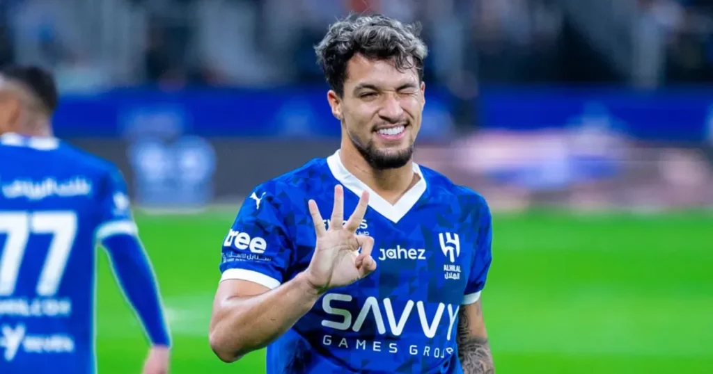 Al Hilal forward Leonardo