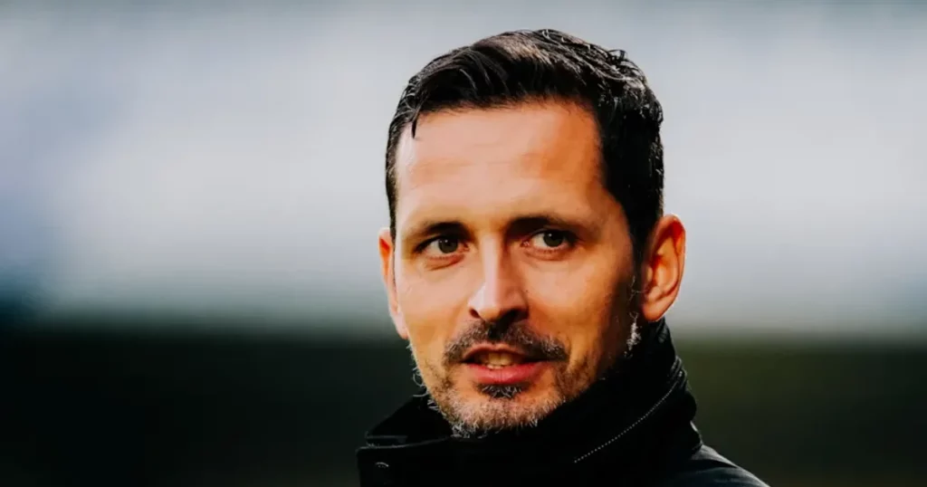 Dino Toppmöller, head coach of Eintracht Frankfurt (Image Credits Eintracht Frankfurt)