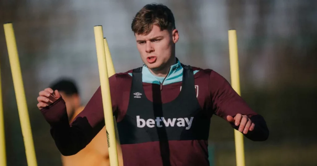 Evan Ferguson of West Ham