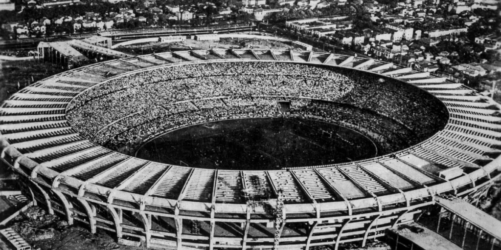 The largest attendance ever at the Maracana
