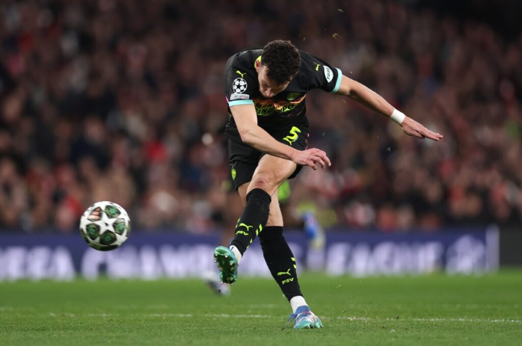 Ivan Perisici in action for PSV Eindhoven (Image credit: Mirror|X)