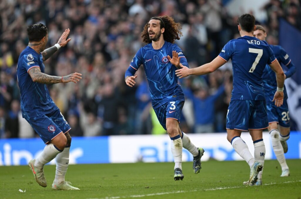 Marc Cucurella celebrates his goal 