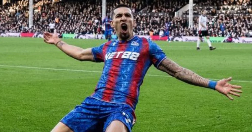 Daniel Munoz of Crystal Palace