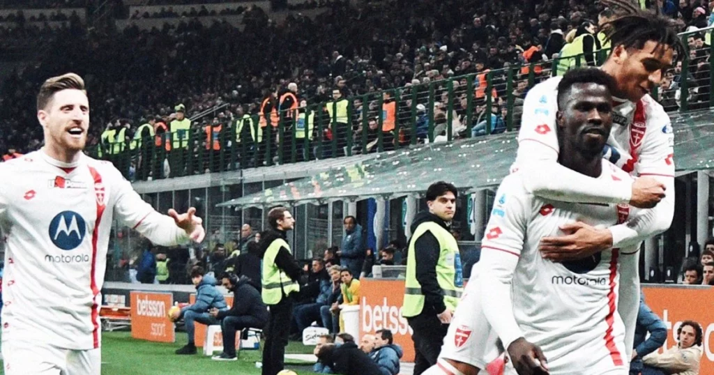 Keita Baldé celebrates his goal with Monza teammates