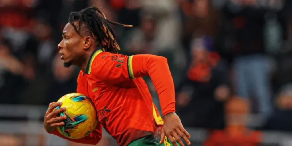 Samuel Chukwueze 