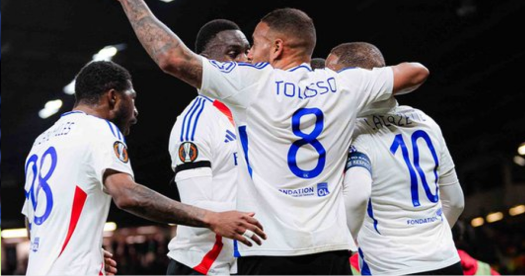 Lyon is celebrating after scoring (Credits X/@OL)