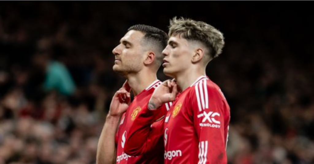Garnacho and Dalot Celebrating (Credits X/@EuropaLeague)