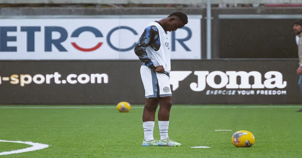 Mike Aidoo In A Training Session For Inter Milan