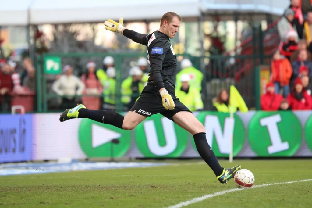 Kristof Van Hout