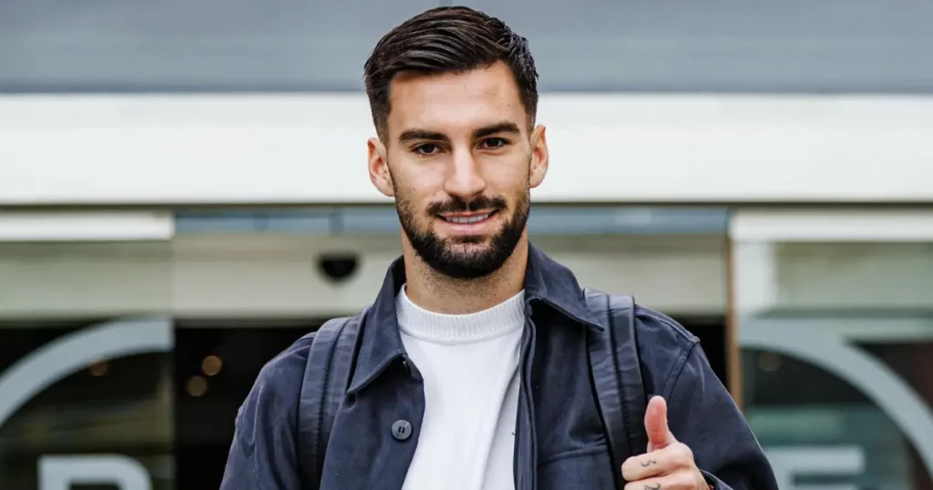 Alex Baena