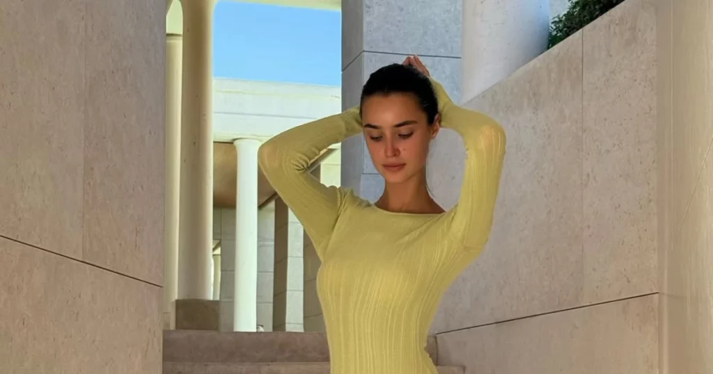 Estelle Behnke promoting a fashion brand