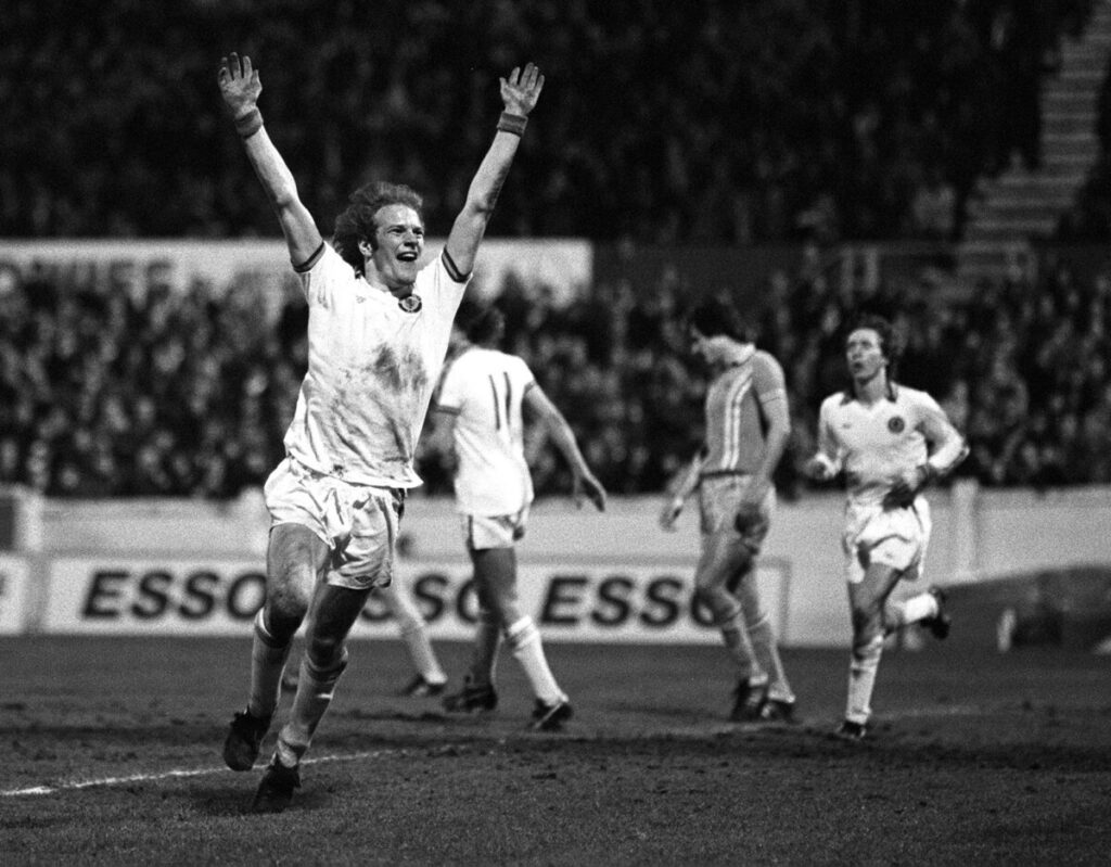 famous players that played for aston villa Andy Gray
