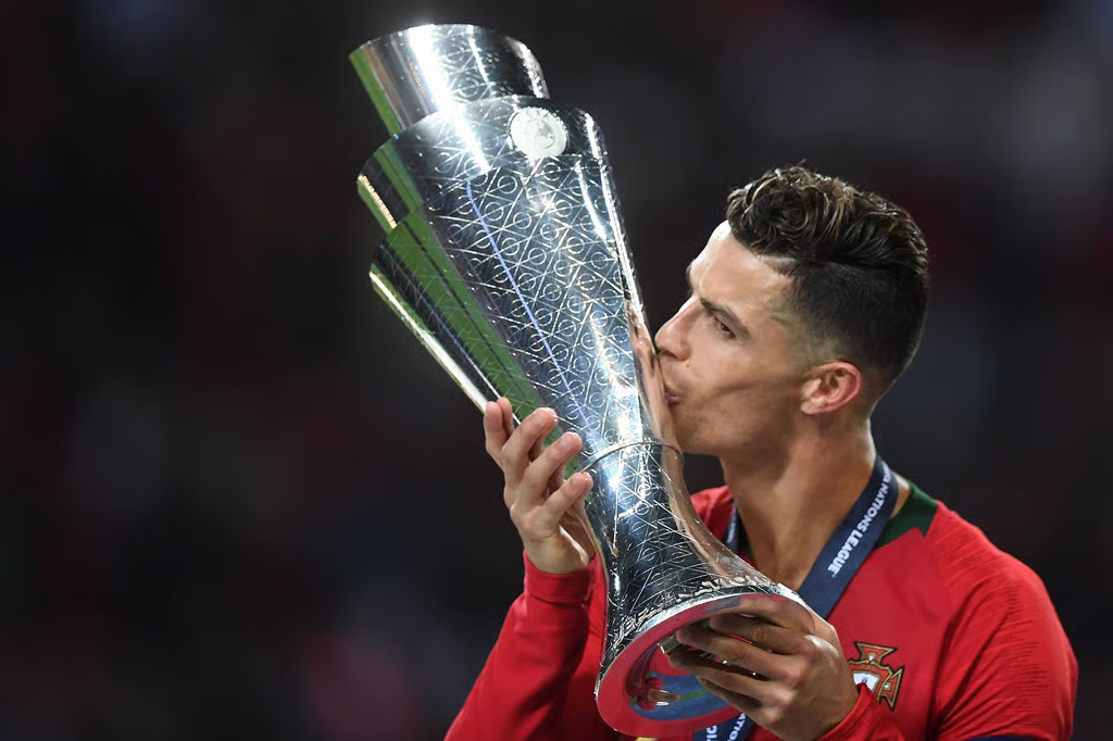 Cristiano Ronaldo with Euro 2016 trophy (image credits: UEFA website)