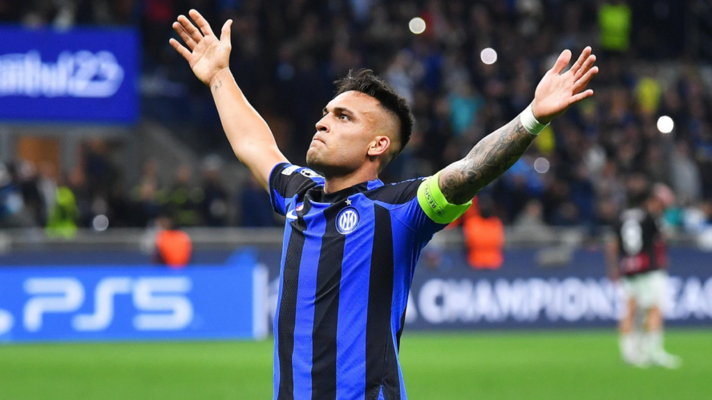 Lautaro Martinez celebrates infront of the fans after scoring 